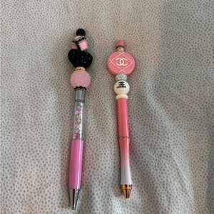 Novelty pens 2 for 1 new